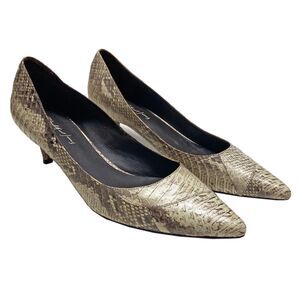 Elizabeth and James Ella Pumps Size 9 Natural Snake Skin Pointed Toe Kitten Heel